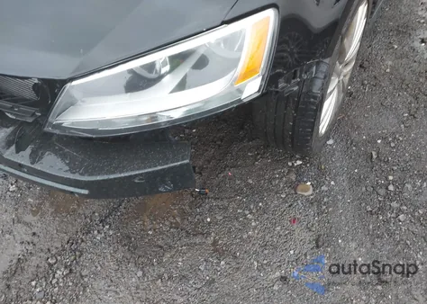 2011 Volkswagen Jetta 2.5L Sel from USA, damaged, VIN 3VWLX7AJ8BM348523